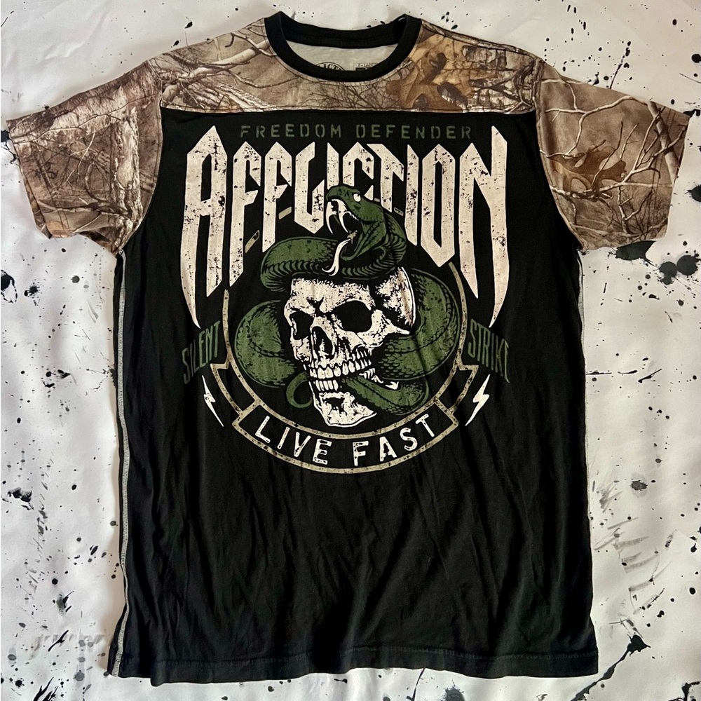Affliction Black and Tan REALTREE Freedom Defenders Skull Graphic Tee